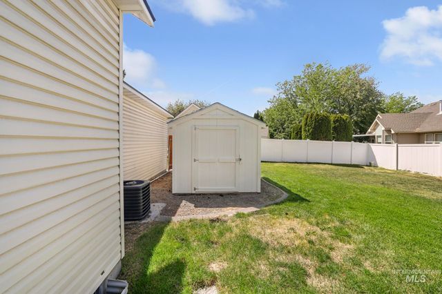 1963 Julie Lane, Twin Falls, ID 83301