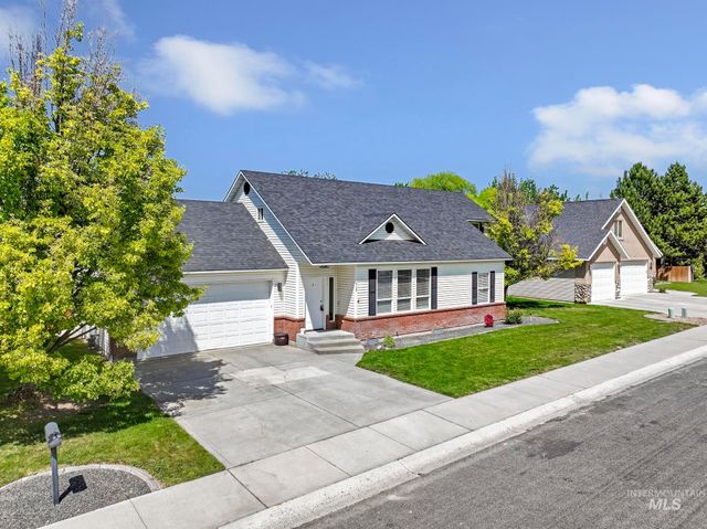 1963 Julie Lane, Twin Falls, ID 83301