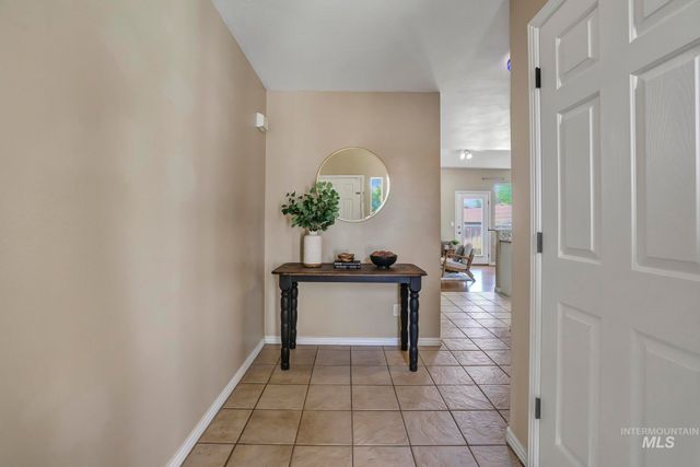 1963 Julie Lane, Twin Falls, ID 83301