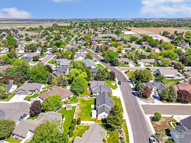 1963 Julie Lane, Twin Falls, ID 83301