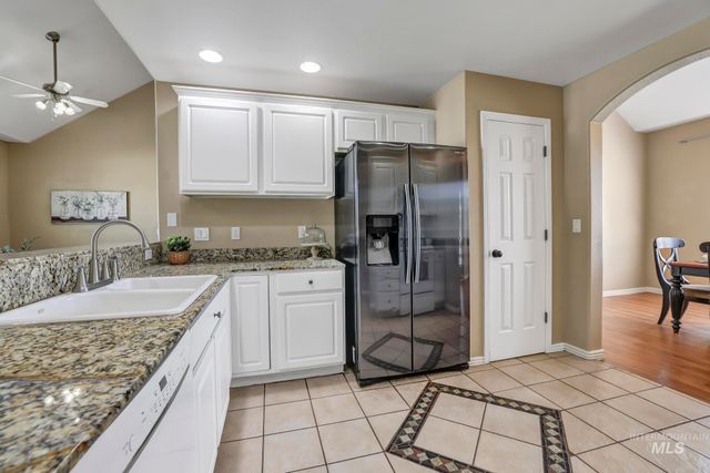 1963 Julie Lane, Twin Falls, ID 83301