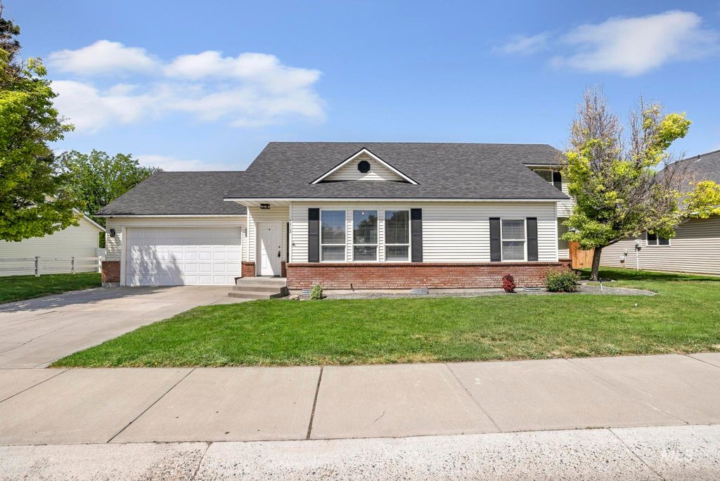 1963 Julie Lane, Twin Falls, ID 83301