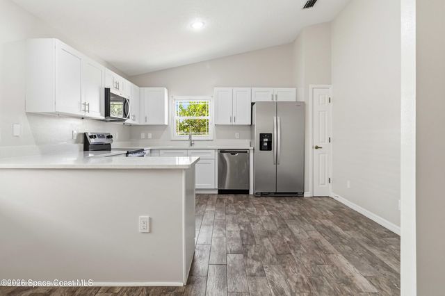 1253 Goldenrod Circle NE, Palm Bay, FL 32905