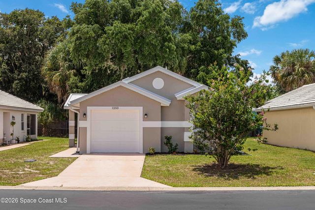 1253 Goldenrod Circle NE, Palm Bay, FL 32905
