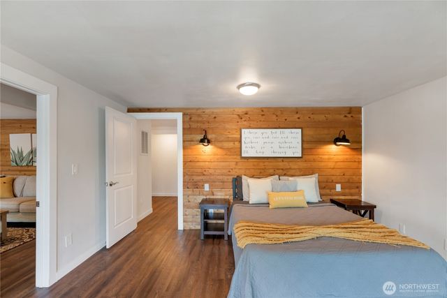 2027 SE Walker Park Road, Shelton, WA 98584