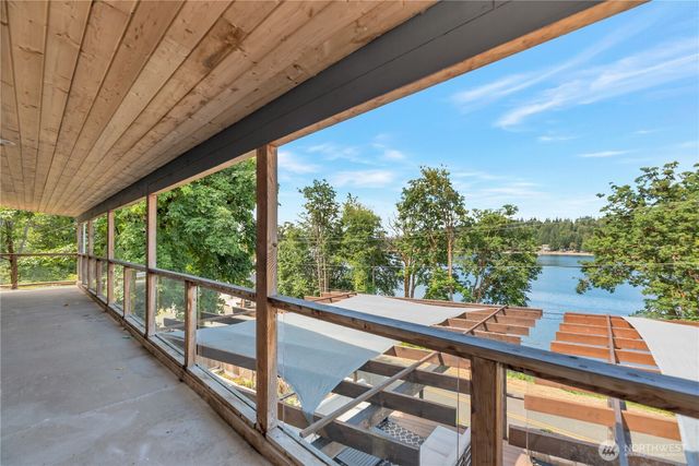 2027 SE Walker Park Road, Shelton, WA 98584