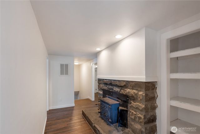 2027 SE Walker Park Road, Shelton, WA 98584