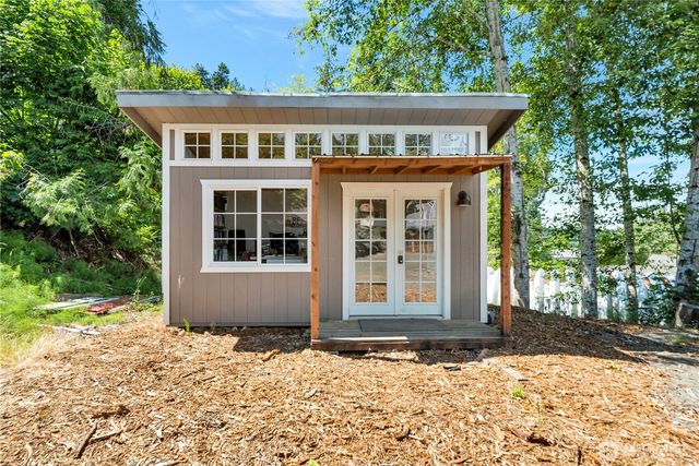 2027 SE Walker Park Road, Shelton, WA 98584