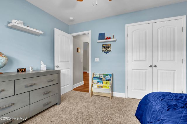 32 Maxwell Drive, Rocky Point, NC 28457