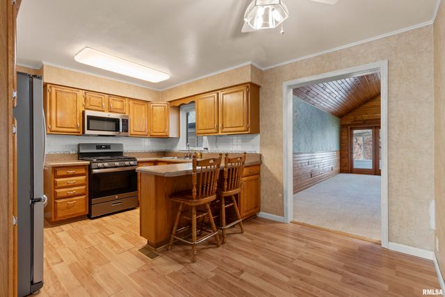 18 LAUTERBACH Drive, Bartonville, IL 61607