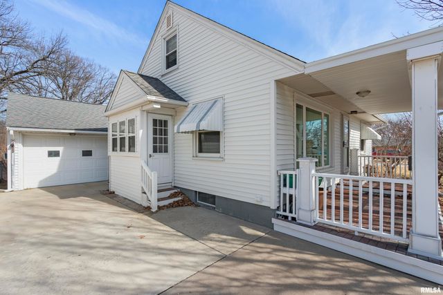 18 LAUTERBACH Drive, Bartonville, IL 61607