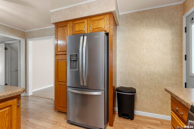 18 LAUTERBACH Drive, Bartonville, IL 61607