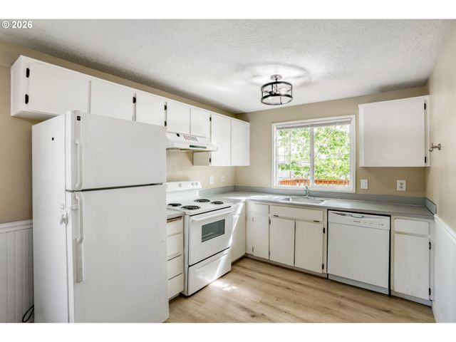 1610 Ne 235TH Ave, Wood Village, OR 97060