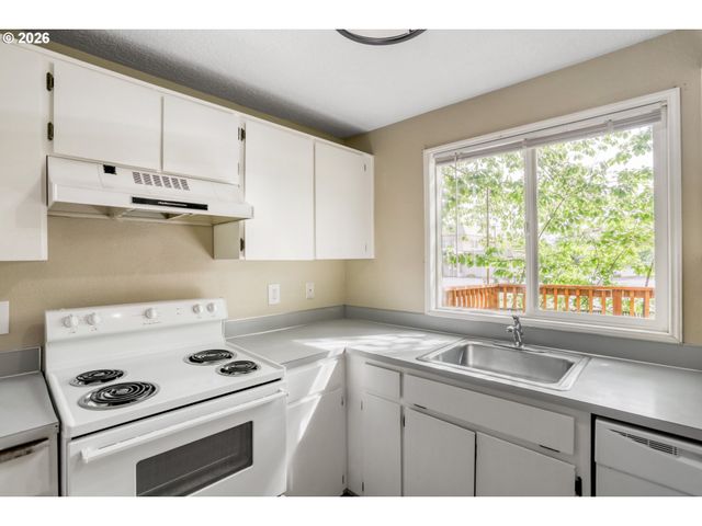 1610 Ne 235TH Ave, Wood Village, OR 97060
