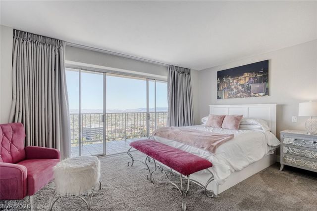 3111 Bel Air Drive 21F, Las Vegas, NV 89109