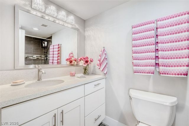 3111 Bel Air Drive 21F, Las Vegas, NV 89109