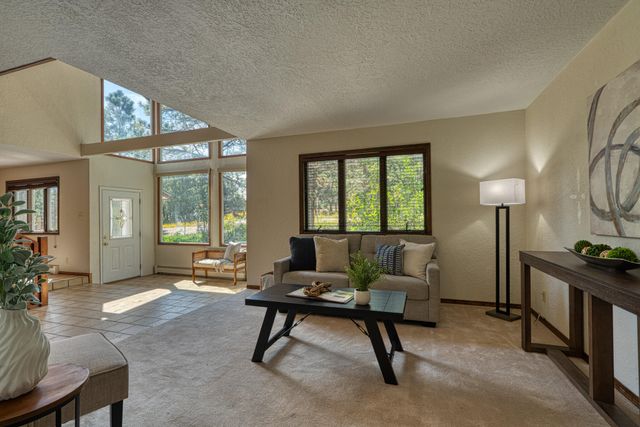 3 Pine Court, Tijeras, NM 87059