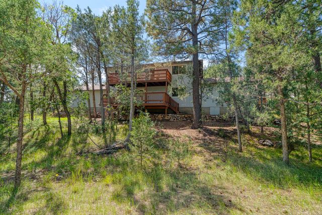 3 Pine Court, Tijeras, NM 87059