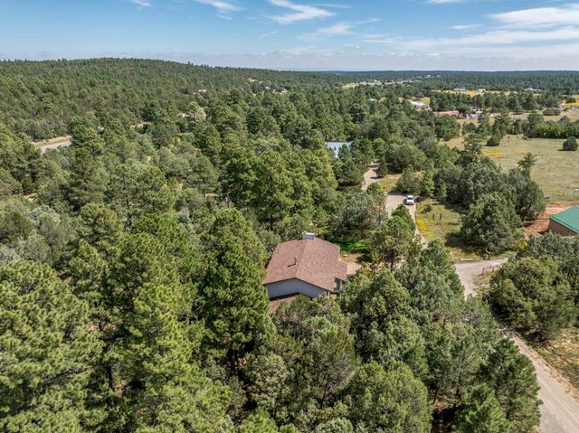 3 Pine Court, Tijeras, NM 87059
