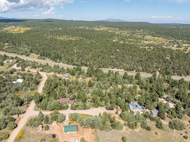 3 Pine Court, Tijeras, NM 87059