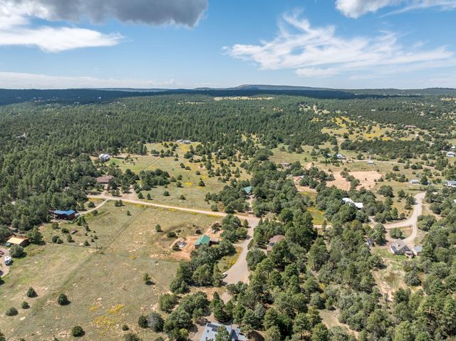 3 Pine Court, Tijeras, NM 87059