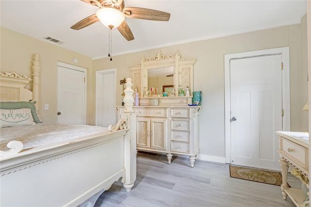 1420 N GRANDVIEW AVENUE, Daytona Beach, FL 32118