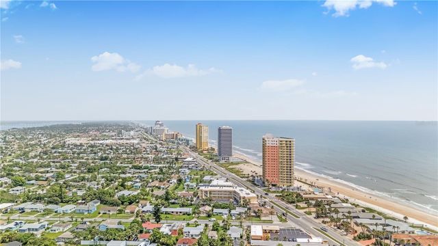 1420 N GRANDVIEW AVENUE, Daytona Beach, FL 32118