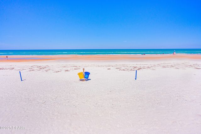 1925 S Atlantic Ave Apt 201, Daytona Beach Shores, FL 32118