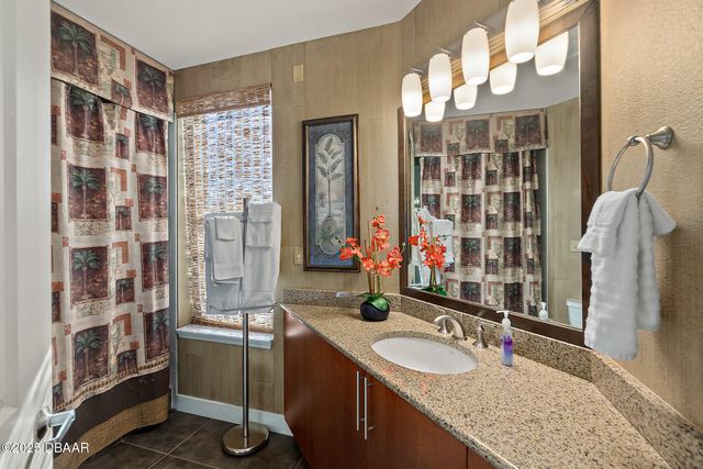1925 S Atlantic Ave Apt 201, Daytona Beach Shores, FL 32118