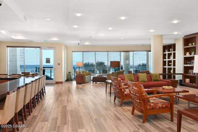 1925 S Atlantic Ave Apt 201, Daytona Beach Shores, FL 32118
