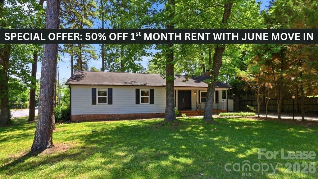 1440 Jodhpur Court, Charlotte, NC 28212
