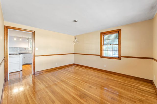 87 Hemman, Boston, MA 02131