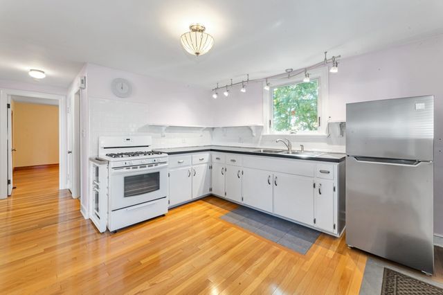 87 Hemman, Boston, MA 02131