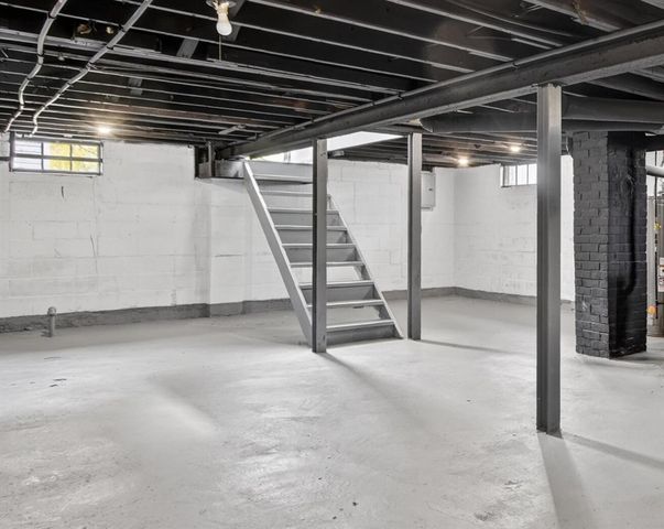 13894 Tacoma Street, Detroit, MI 48205