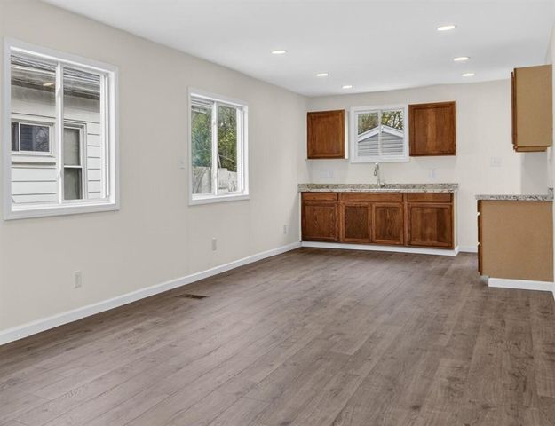 13894 Tacoma Street, Detroit, MI 48205
