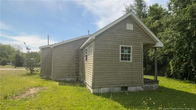 7441 3rd Street, Wade, NC 28395