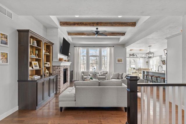 1143 AVA COURT, Neenah, WI 54956