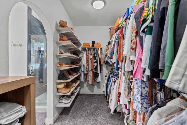 1143 AVA COURT, Neenah, WI 54956