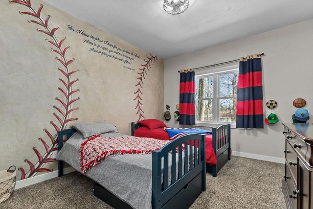 1143 AVA COURT, Neenah, WI 54956