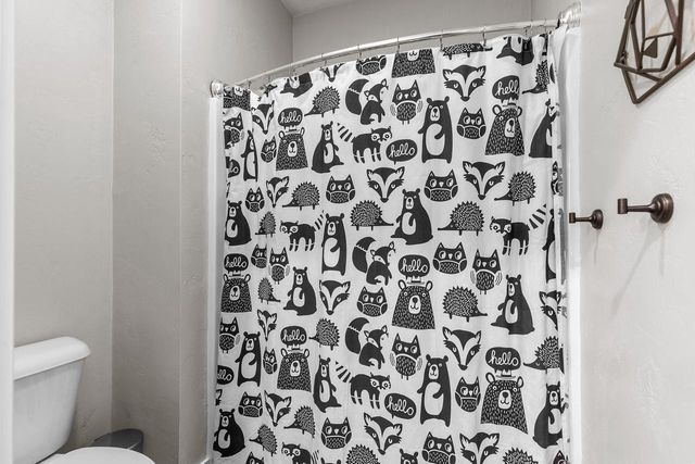 1143 AVA COURT, Neenah, WI 54956