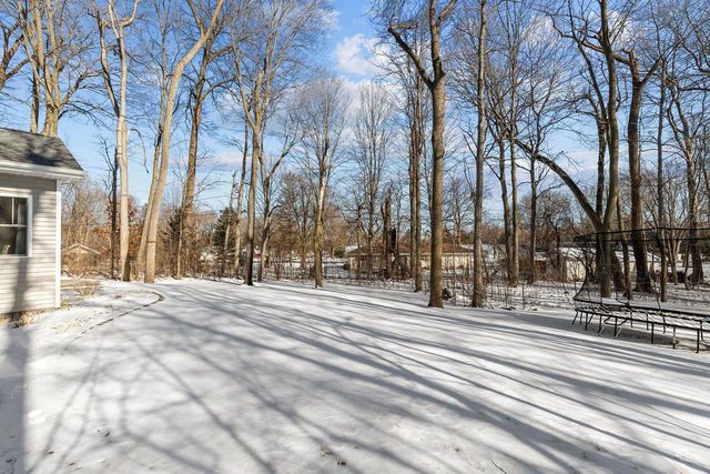 1143 AVA COURT, Neenah, WI 54956