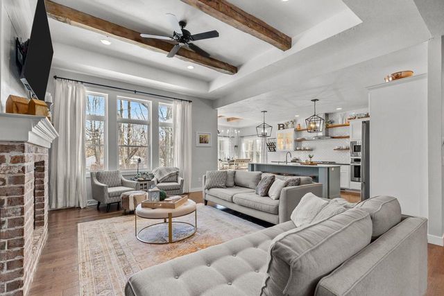 1143 AVA COURT, Neenah, WI 54956