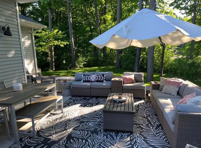 1143 AVA COURT, Neenah, WI 54956