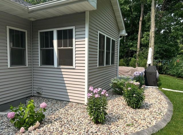 1143 AVA COURT, Neenah, WI 54956