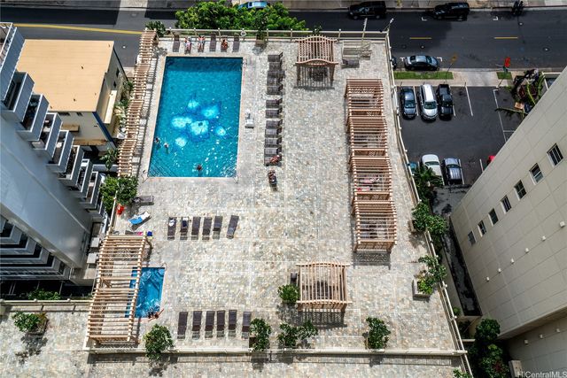 445 Seaside Avenue 3916, Honolulu, HI 96815