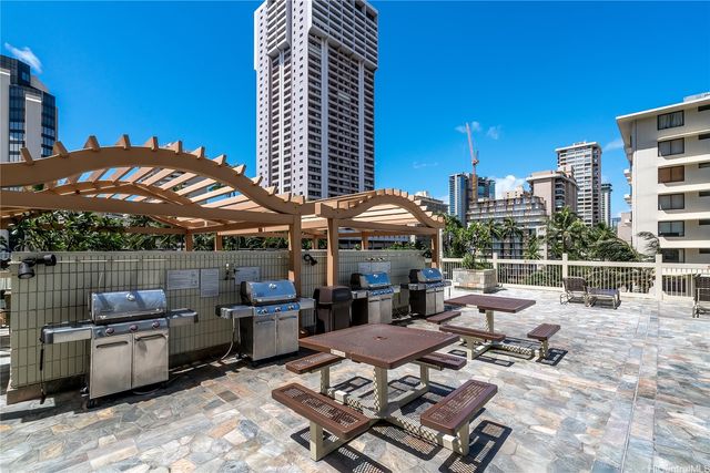 445 Seaside Avenue 3916, Honolulu, HI 96815