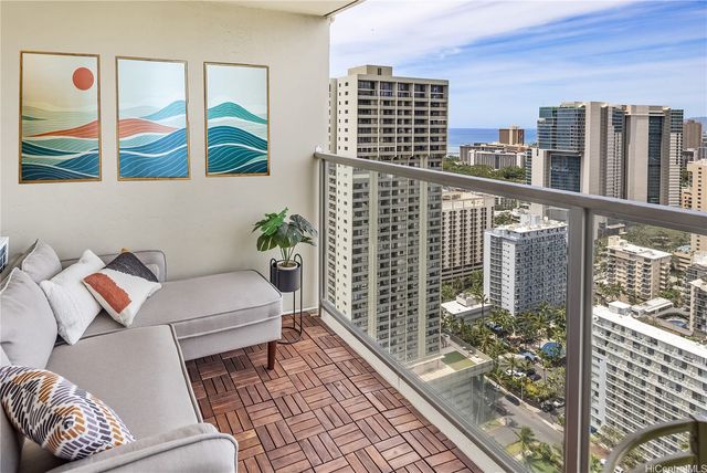 445 Seaside Avenue 3916, Honolulu, HI 96815