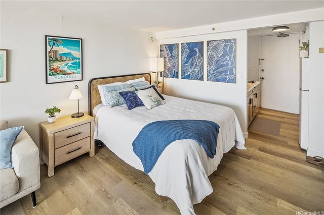 445 Seaside Avenue 3916, Honolulu, HI 96815