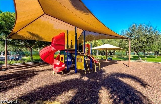 9584 Blue Stone CIR, Fort Myers, FL 33913