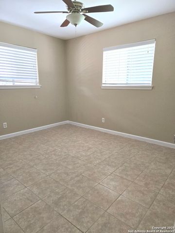 4502 LONGVALE DR, San Antonio, TX 78217